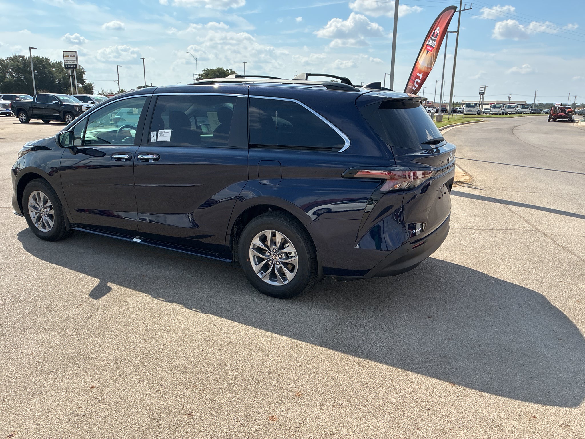 2026 Toyota Sienna XLE