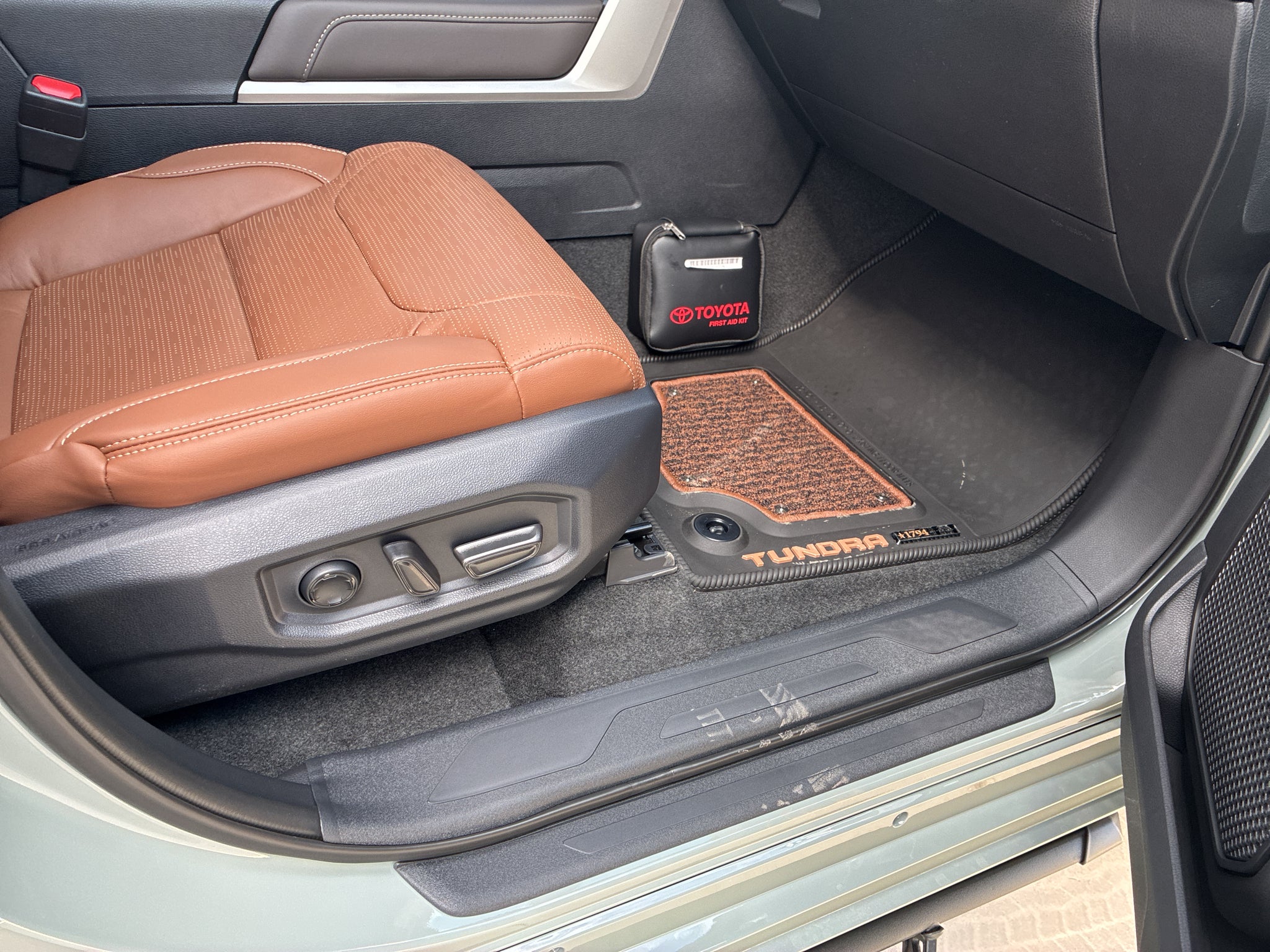 2026 Toyota Tundra i-FORCE MAX 1794 Edition i-FORCE MAX