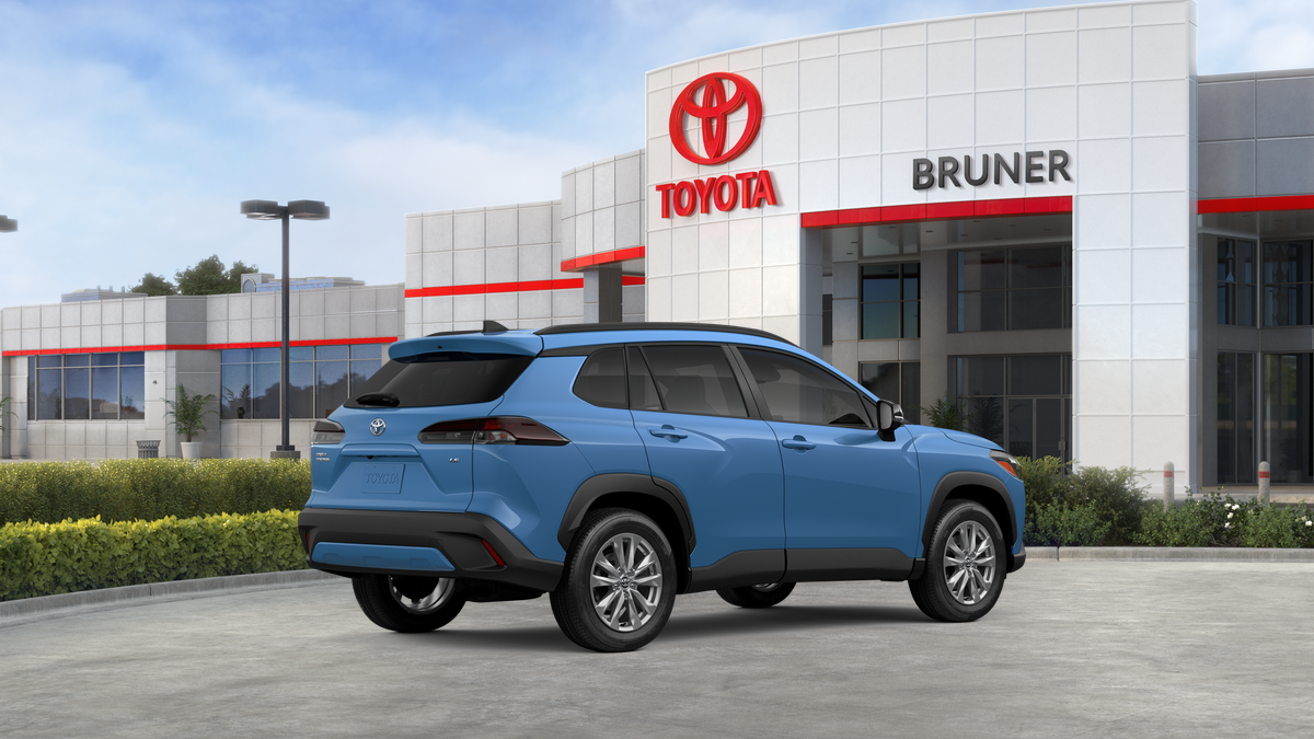 2026 Toyota Corolla Cross LE