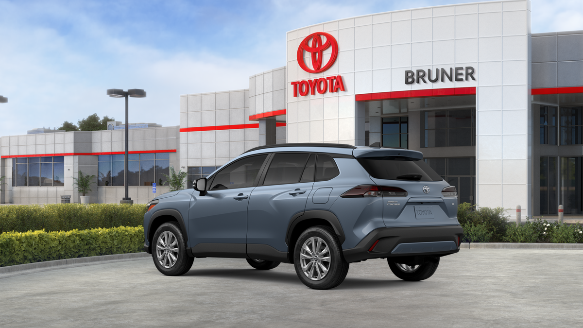 2026 Toyota Corolla Cross LE