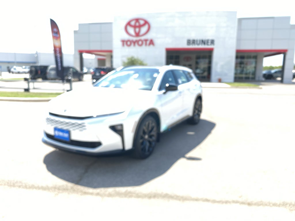 2026 Toyota Toyota Crown Signia Limited