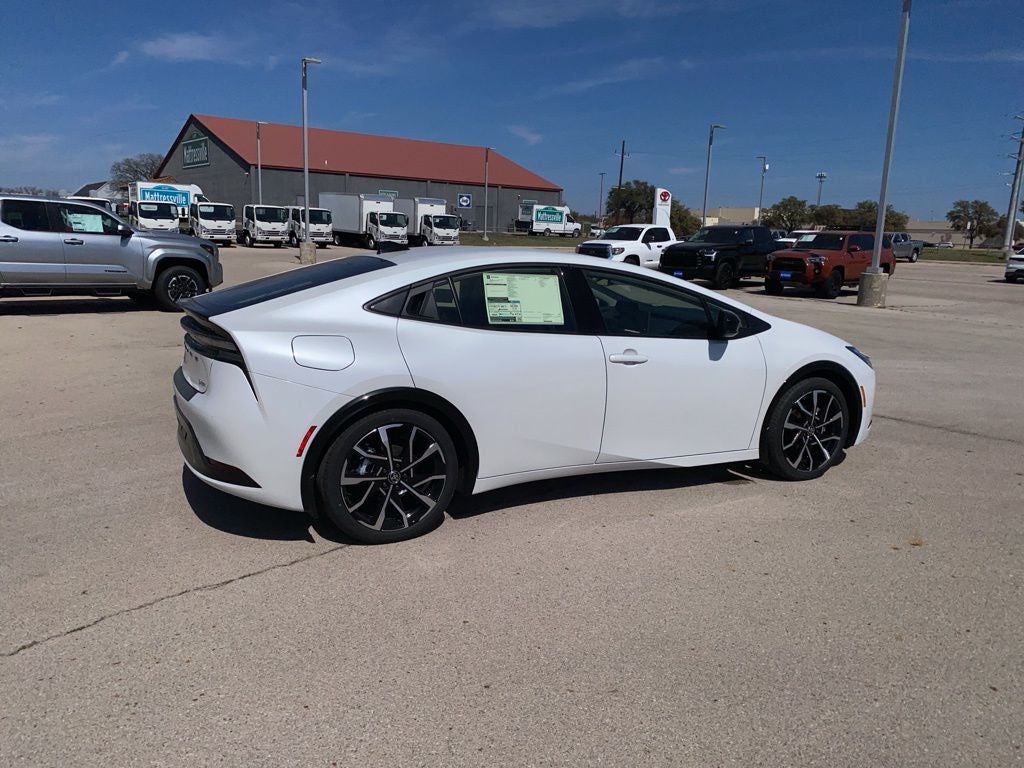 2026 Toyota Prius Plug-in Hybrid XSE