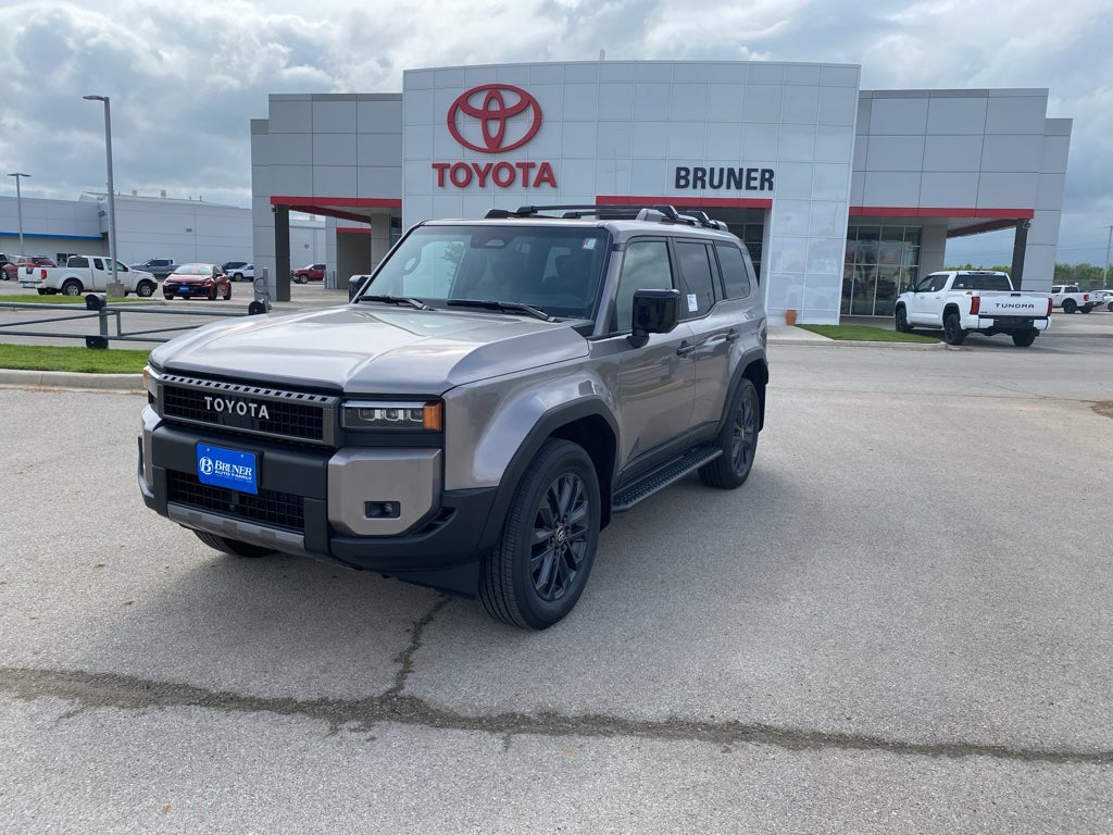 2026 Toyota Land Cruiser 4WD (Natl)