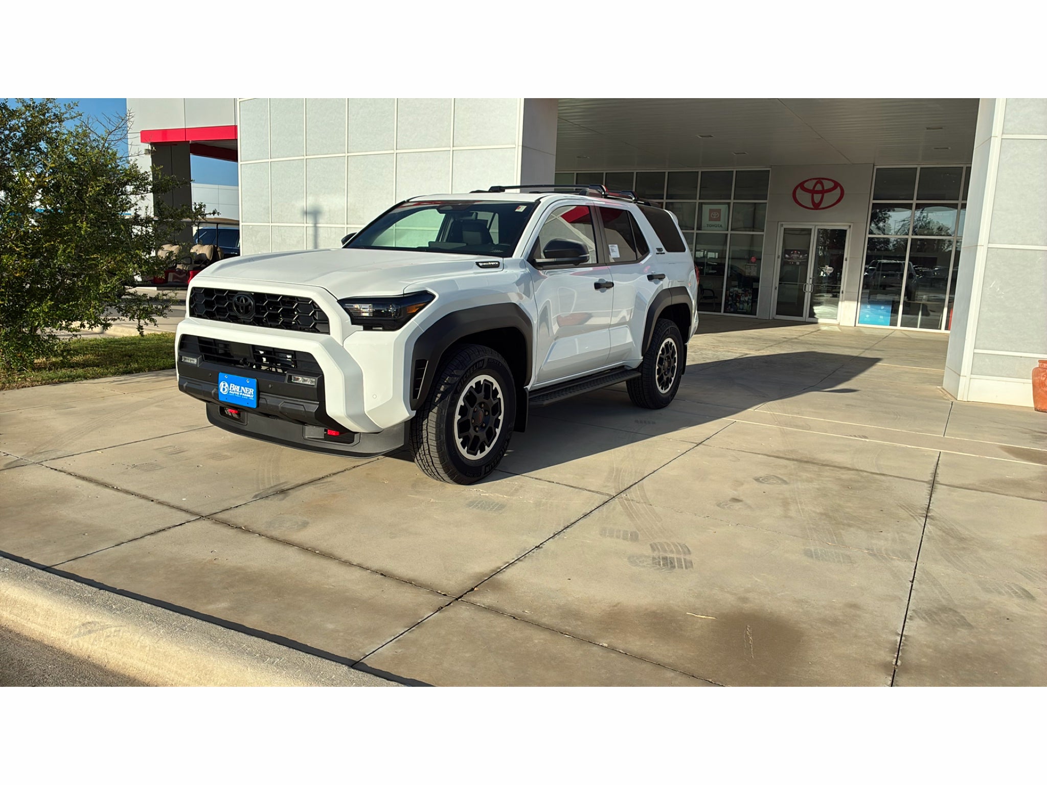 2026 Toyota 4Runner i-FORCE MAX TRD Off-Road Premium i-FORCE MAX