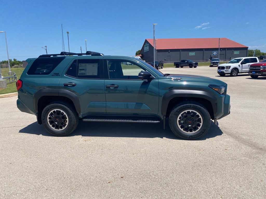 2026 Toyota 4Runner i-FORCE MAX TRD Off-Road Premium i-FORCE MAX