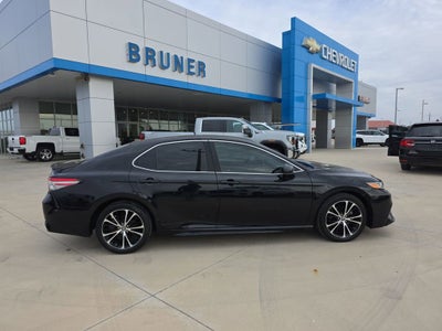 2018 Toyota Camry LE