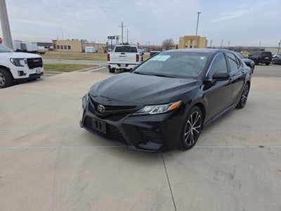 2018 Toyota Camry LE