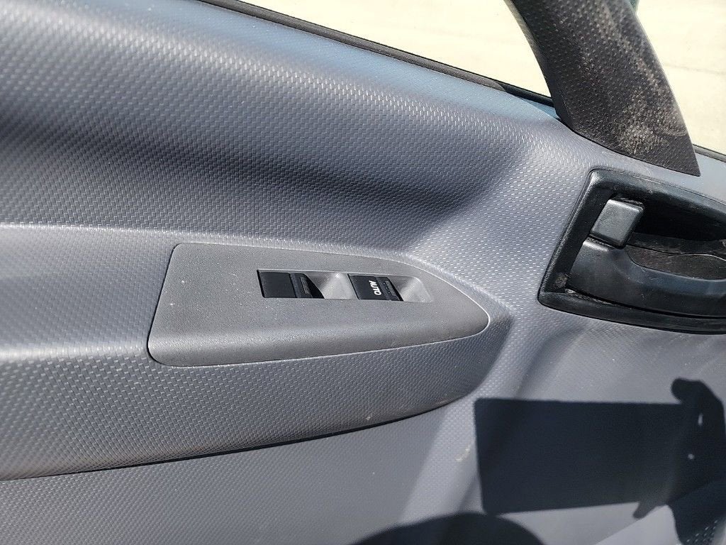 2025 Chevrolet Low Cab Forward 3500 1WT