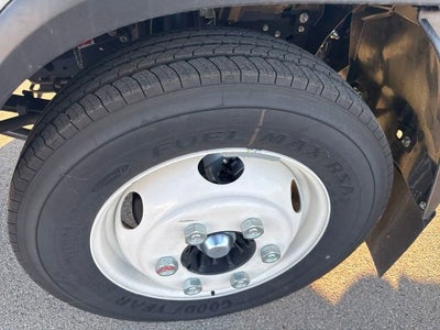 2025 Chevrolet Low Cab Forward 4500 1WT