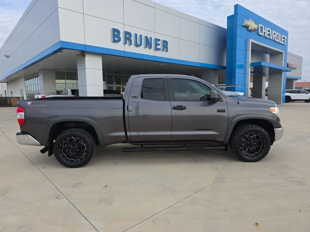 2017 Toyota Tundra 4WD SR