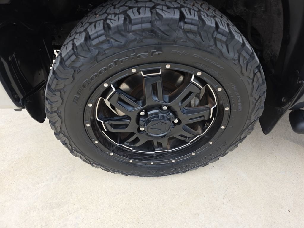 2017 Toyota Tundra 4WD SR