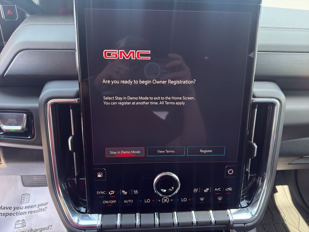2026 GMC Yukon XL Denali - Photo 13