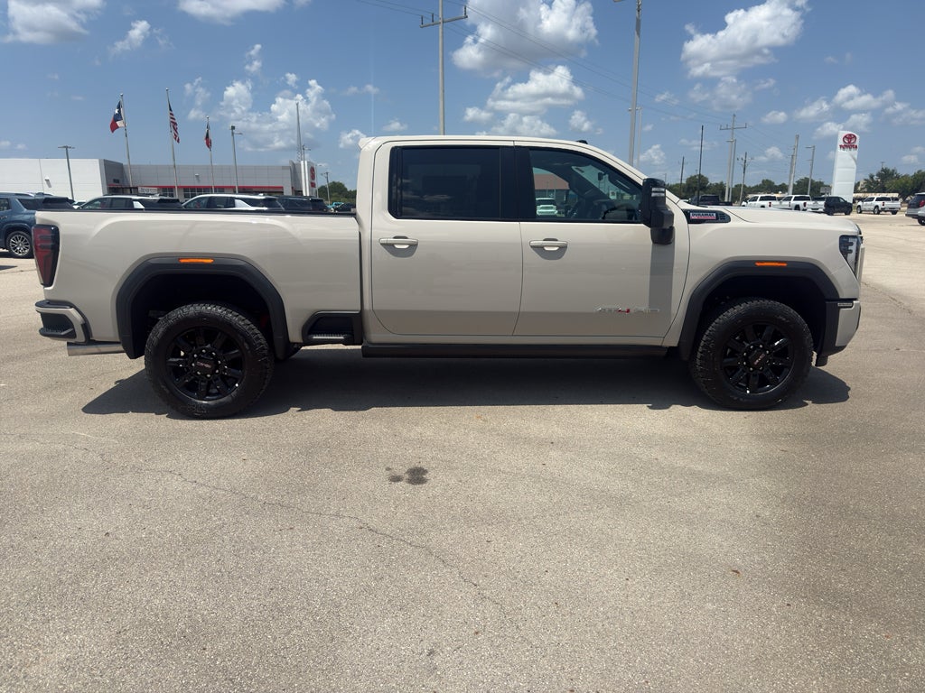 2026 GMC Sierra 2500HD AT4 - Photo 27