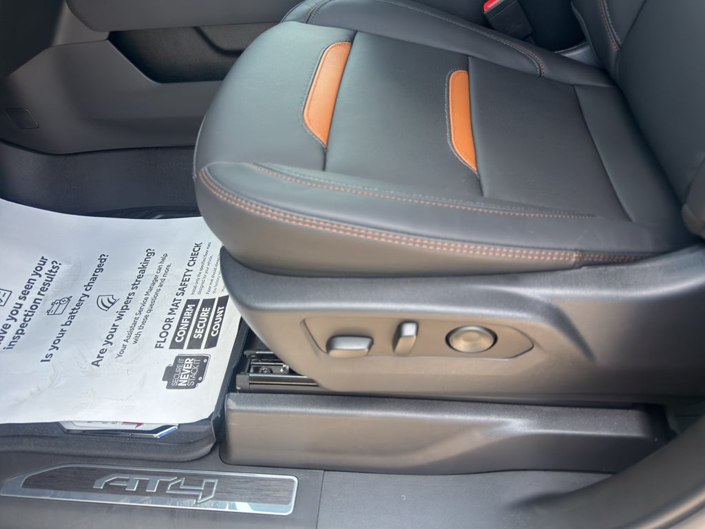 2026 GMC Sierra 2500HD AT4 - Photo 8