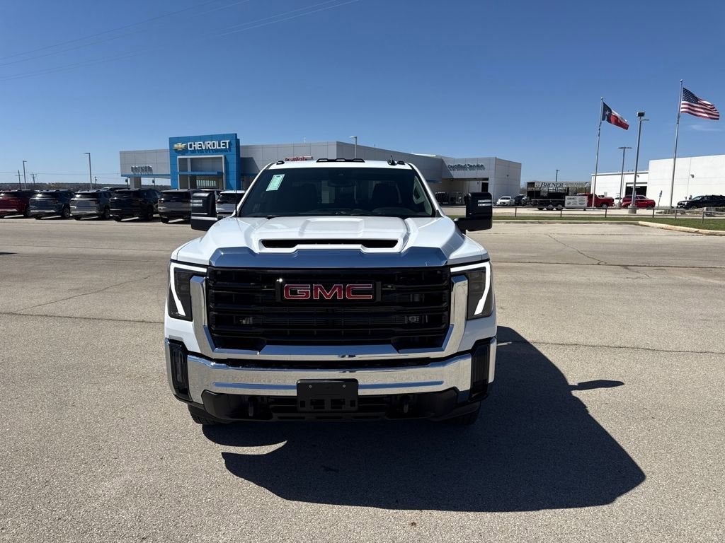 2026 GMC Sierra 3500 HD Pro DRW