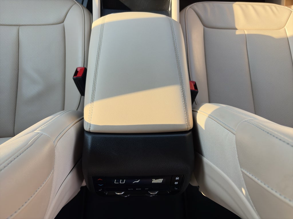 2025 Jeep Grand Cherokee L Limited 4x2
