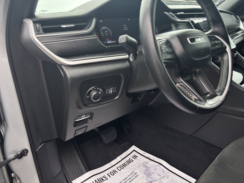 2021 Jeep Grand Cherokee L Altitude 4x4