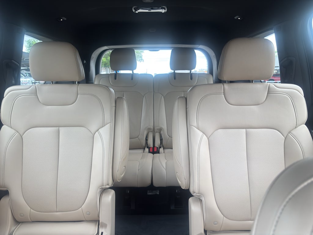 2025 Jeep Grand Cherokee L Limited 4x4