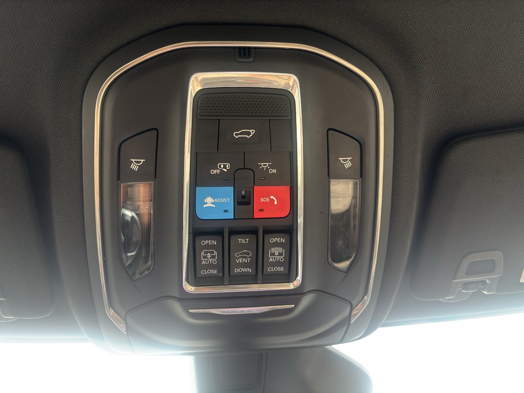 2025 Jeep Grand Cherokee L Limited 4x4