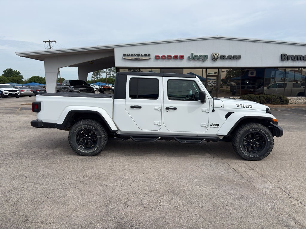 2021 Jeep Gladiator Willys 4x4