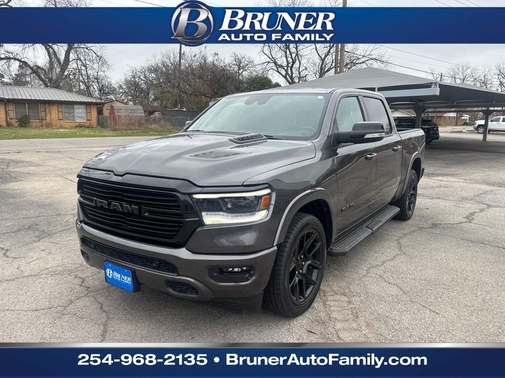 2022 RAM 1500 Laramie Crew Cab 4x2 5'7' Box