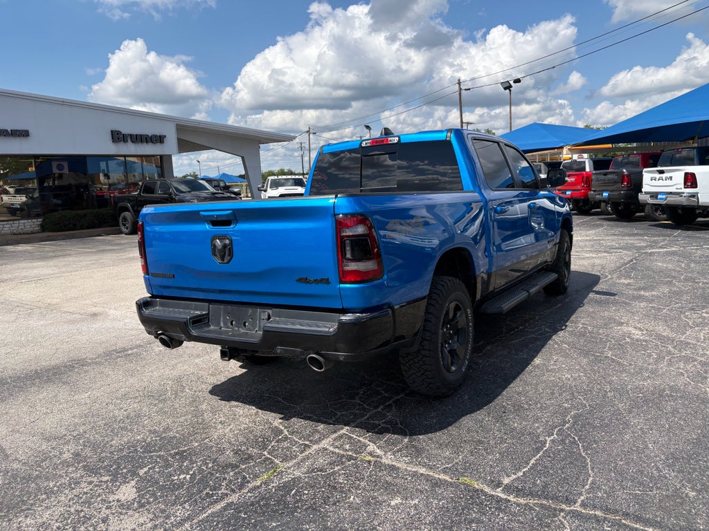2022 RAM 1500 Big Horn Crew Cab 4x4 5'7' Box