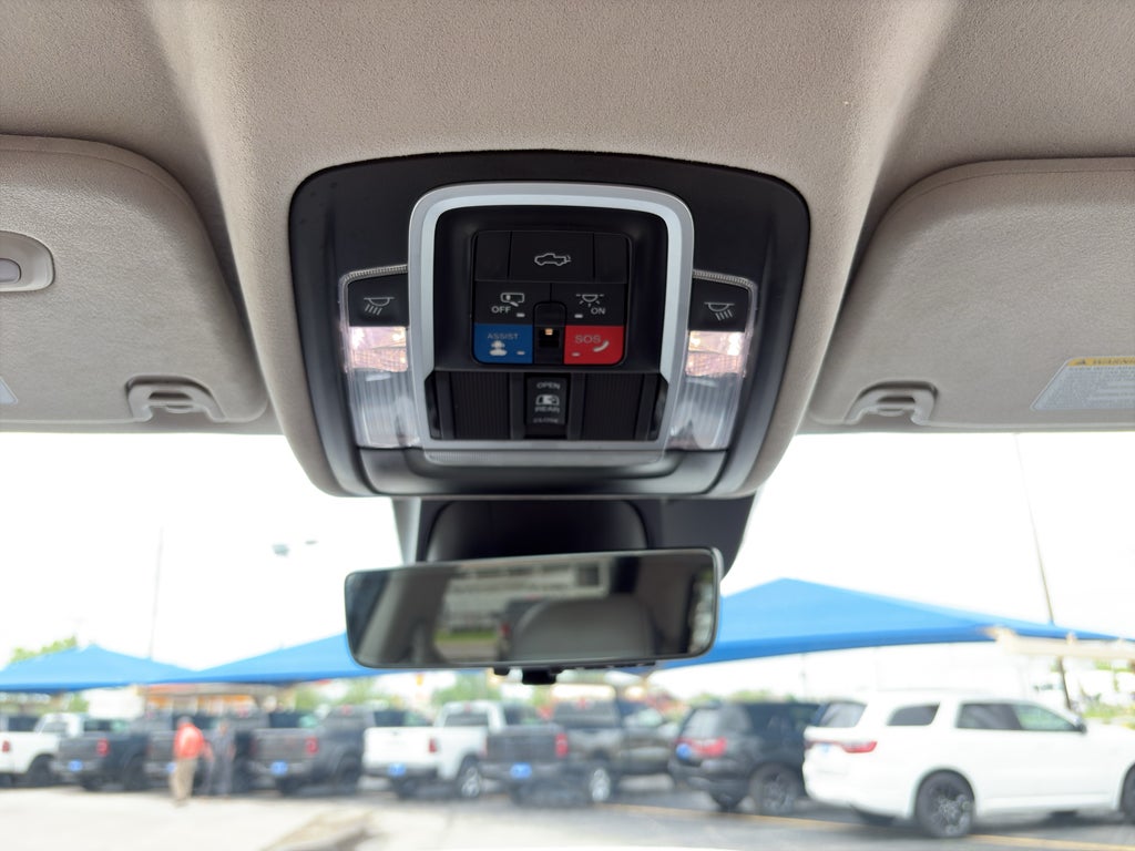 2024 RAM 1500 Limited Crew Cab 4x4 5'7' Box