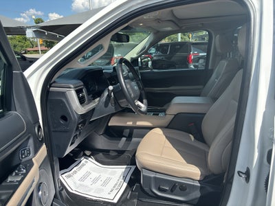 2024 Ford Expedition MAX XLT