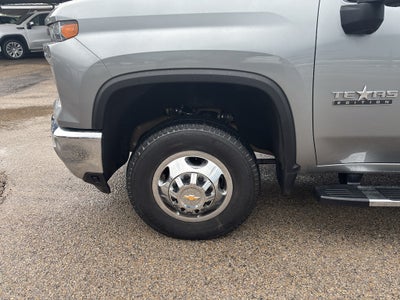 2025 Chevrolet Silverado LT