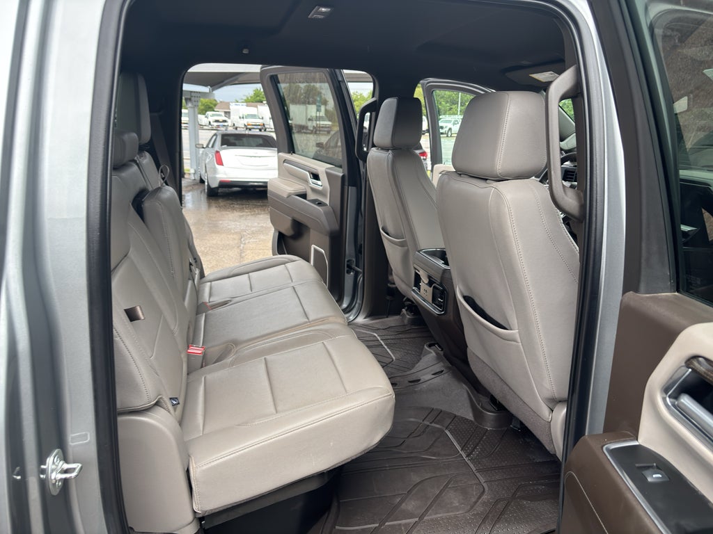 2025 Chevrolet Silverado LT