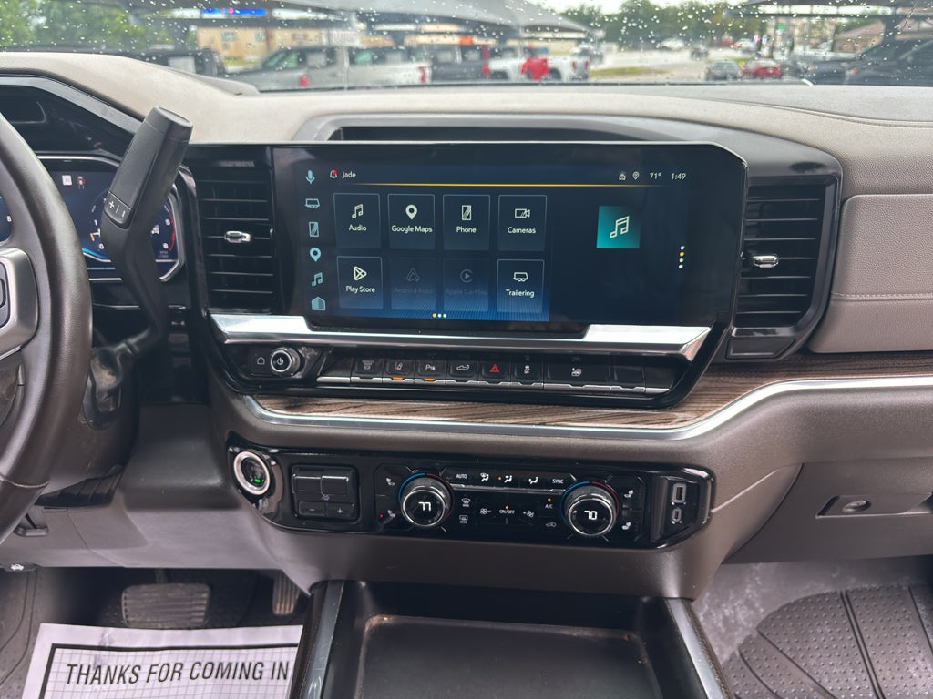 2025 Chevrolet Silverado LT