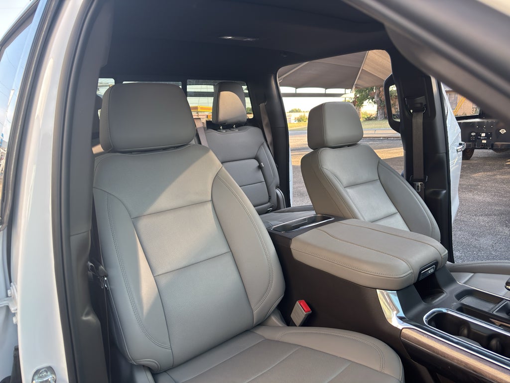 2025 Chevrolet Silverado 1500 4WD Crew Cab Short Bed LTZ