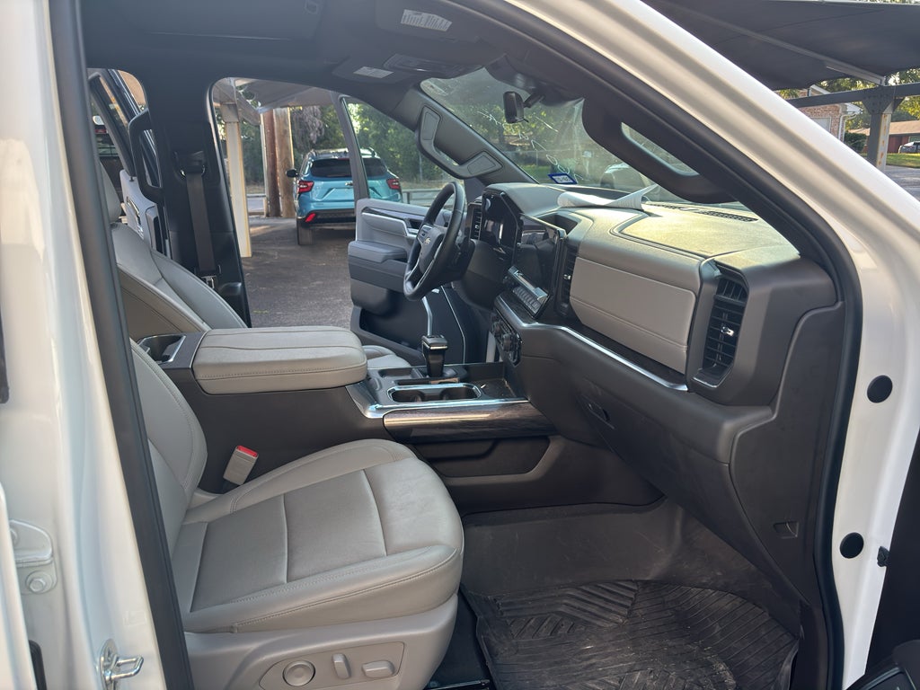 2025 Chevrolet Silverado 1500 4WD Crew Cab Short Bed LTZ