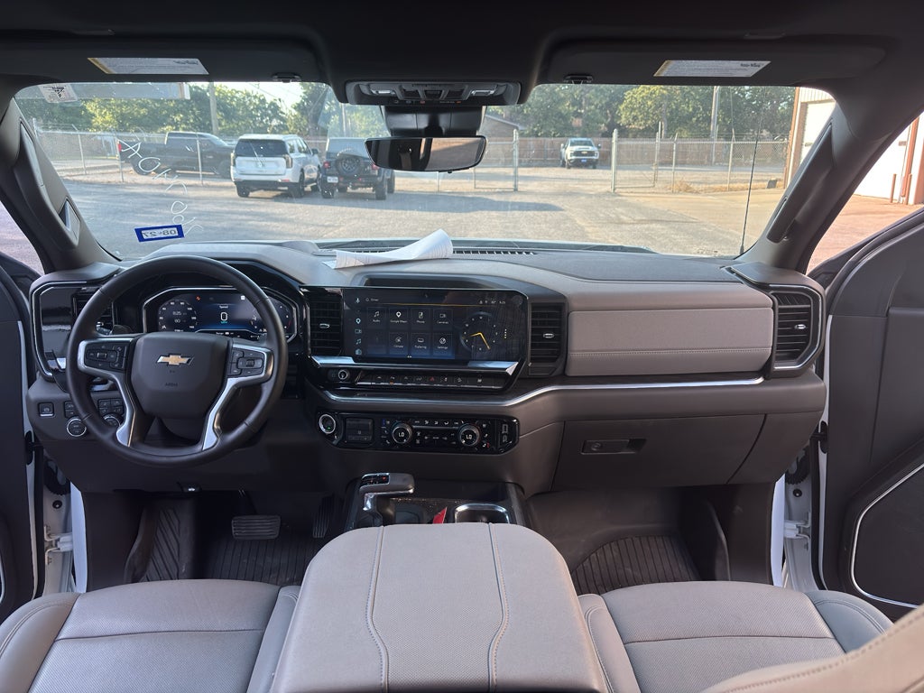 2025 Chevrolet Silverado 1500 4WD Crew Cab Short Bed LTZ