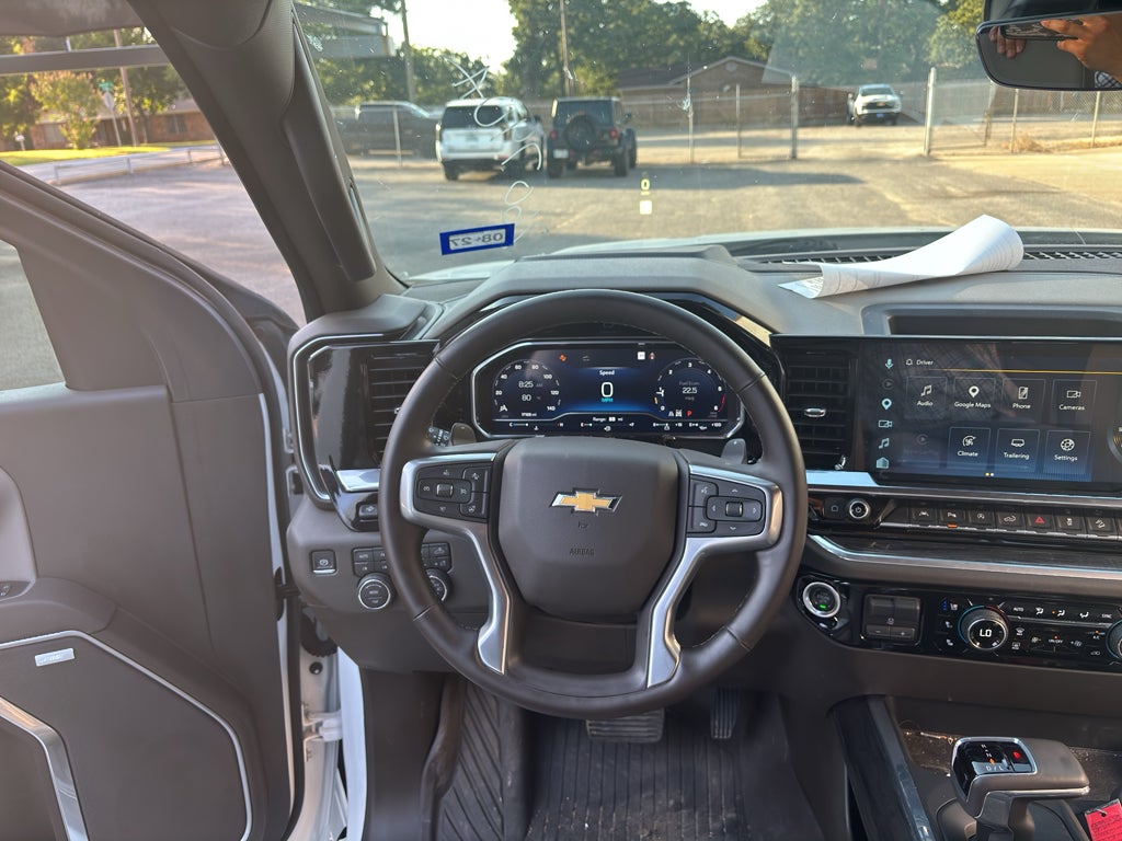 2025 Chevrolet Silverado 1500 4WD Crew Cab Short Bed LTZ