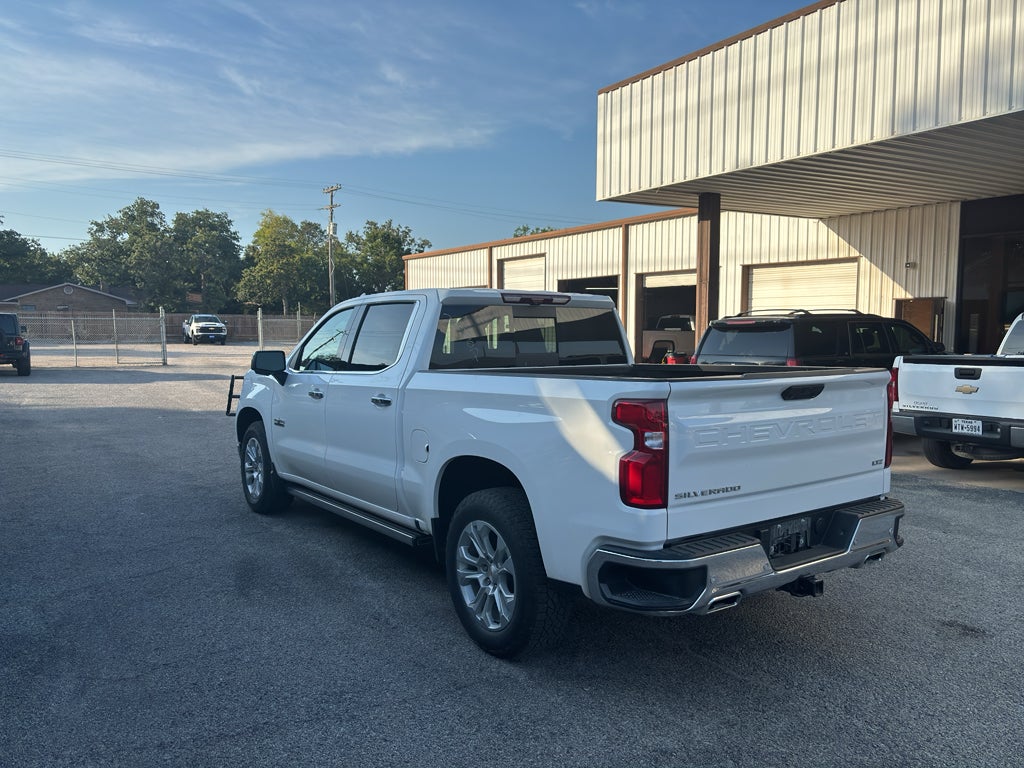 2025 Chevrolet Silverado 1500 4WD Crew Cab Short Bed LTZ