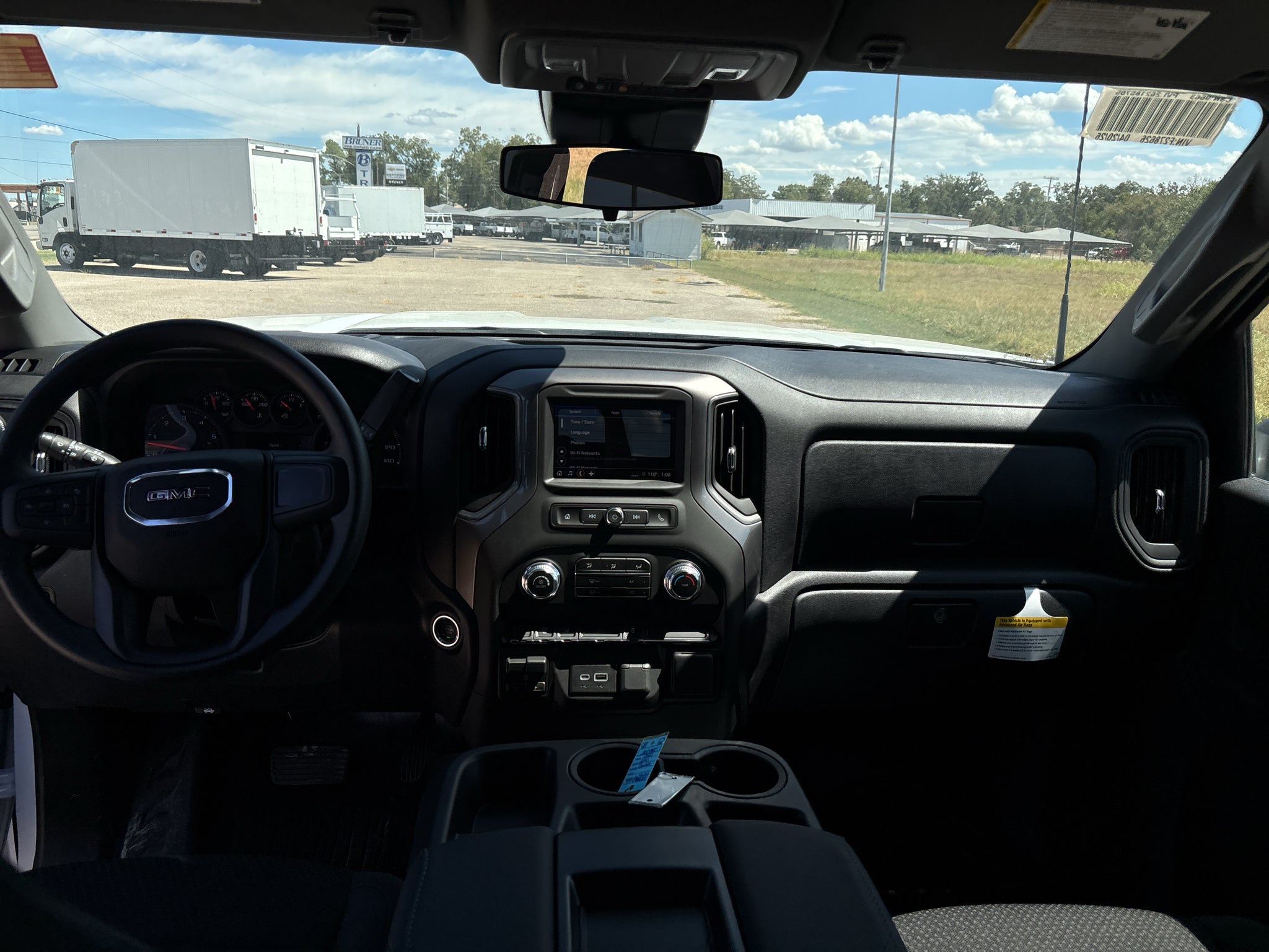 2026 GMC Sierra 2500 HD Crew Cab, Long Bed, Pro, 4WD