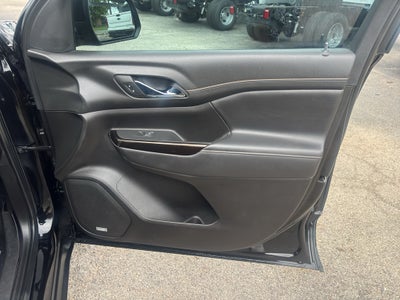 2023 GMC Acadia AWD AT4