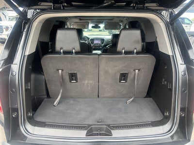 2023 GMC Acadia AWD AT4