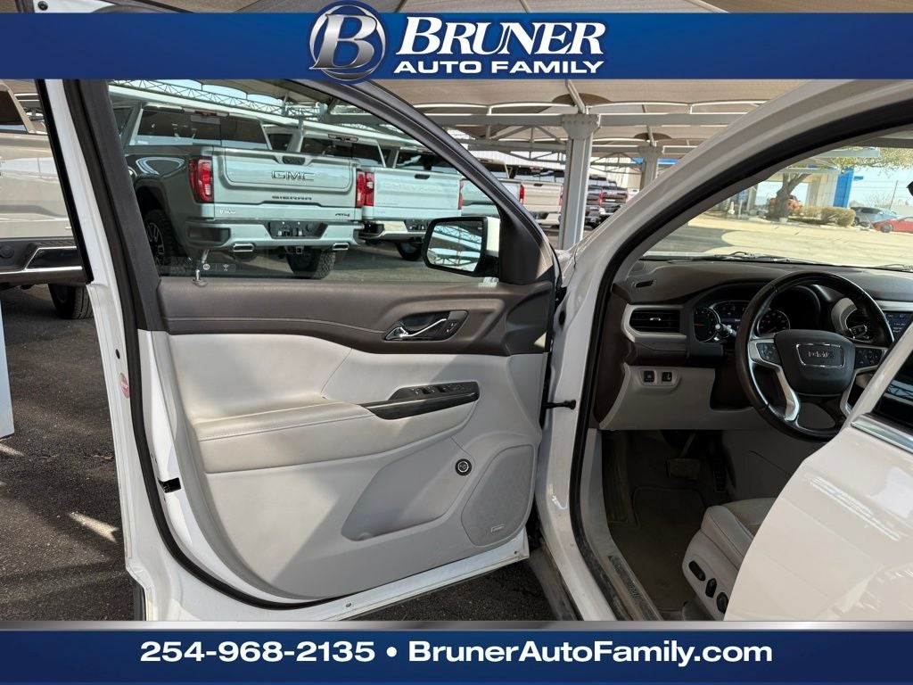 2021 GMC Acadia FWD SLT