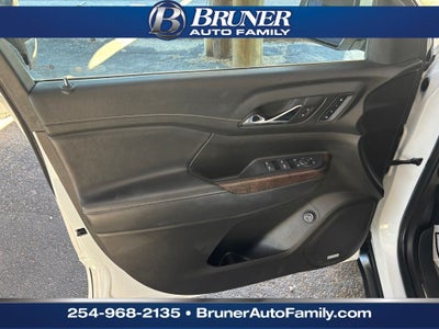 2022 GMC Acadia FWD Denali