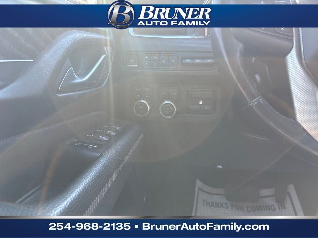 2021 GMC Yukon 4WD Denali