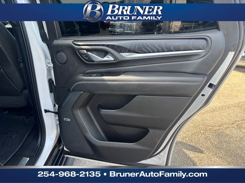 2022 GMC Yukon 4WD Denali