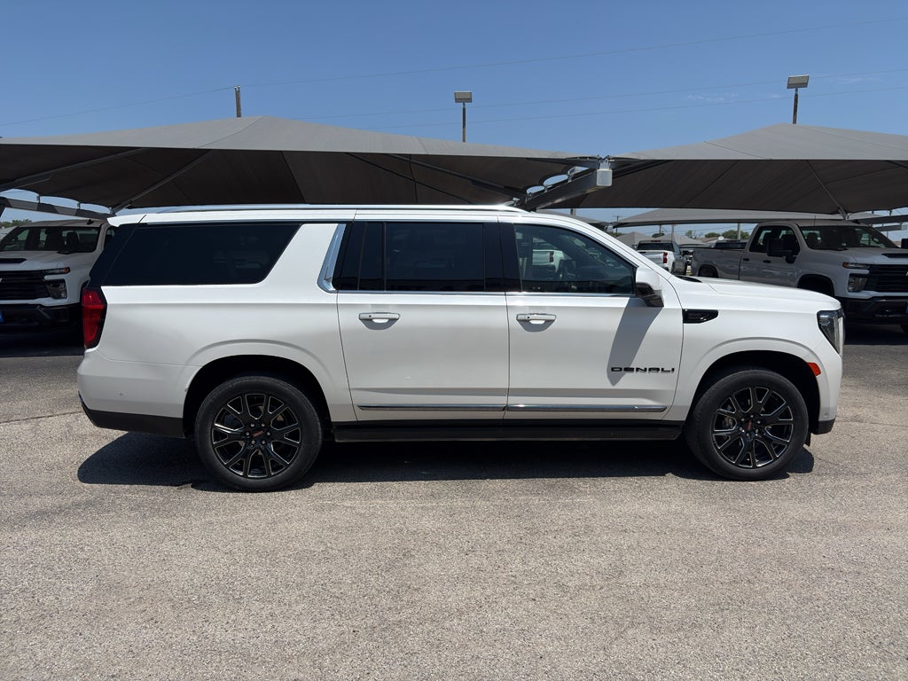 2024 GMC Yukon XL 4WD Denali Ultimate