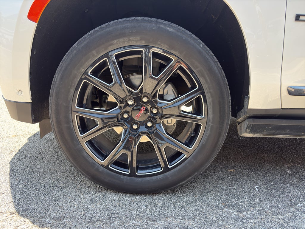 2024 GMC Yukon XL 4WD Denali Ultimate