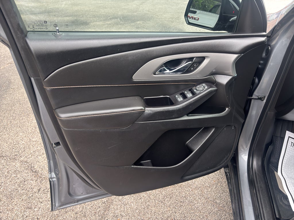 2020 Chevrolet Traverse FWD LS