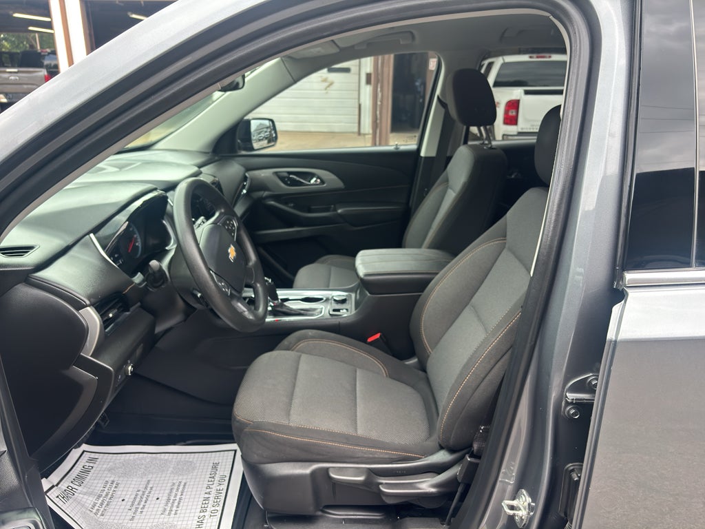 2020 Chevrolet Traverse FWD LS