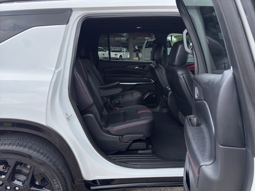 2024 Chevrolet Traverse FWD RS