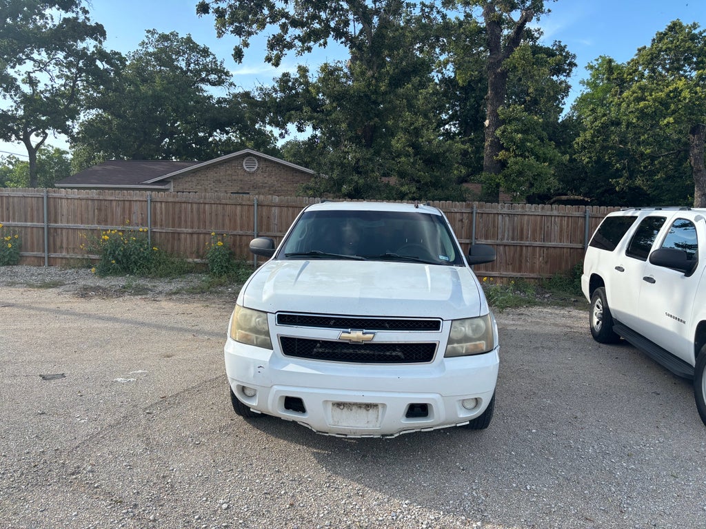 2011 Chevrolet Suburban Commercial