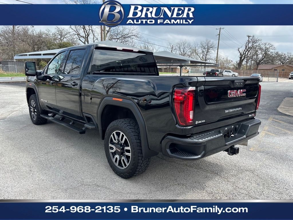 2021 GMC Sierra 2500HD 4WD Crew Cab Standard Bed AT4
